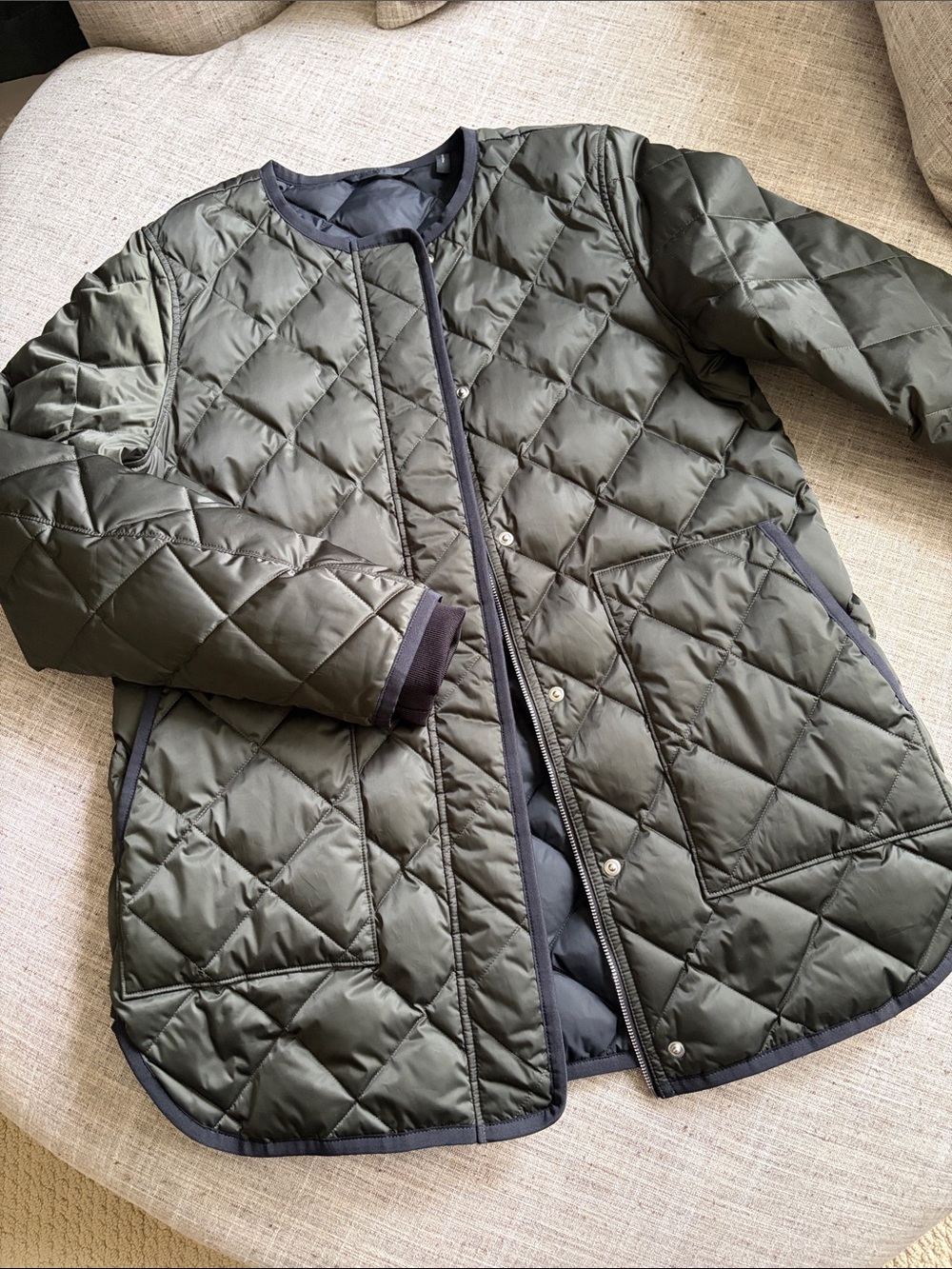 Theory women Quilted down coat